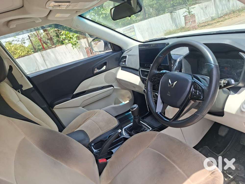 Mahindra Xuv 3xo Ax5 Ds Mt, 2024, Diesel