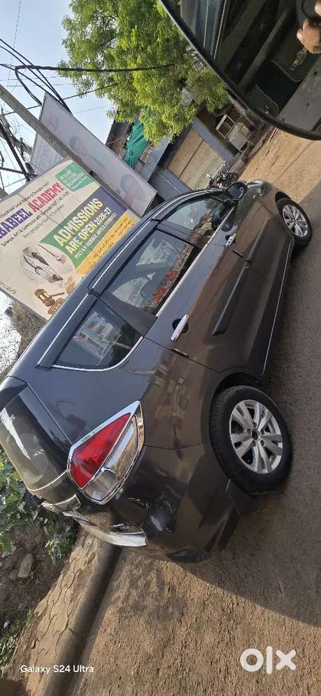 Maruti Suzuki Ertiga 2016 Diesel 110000 Km Driven