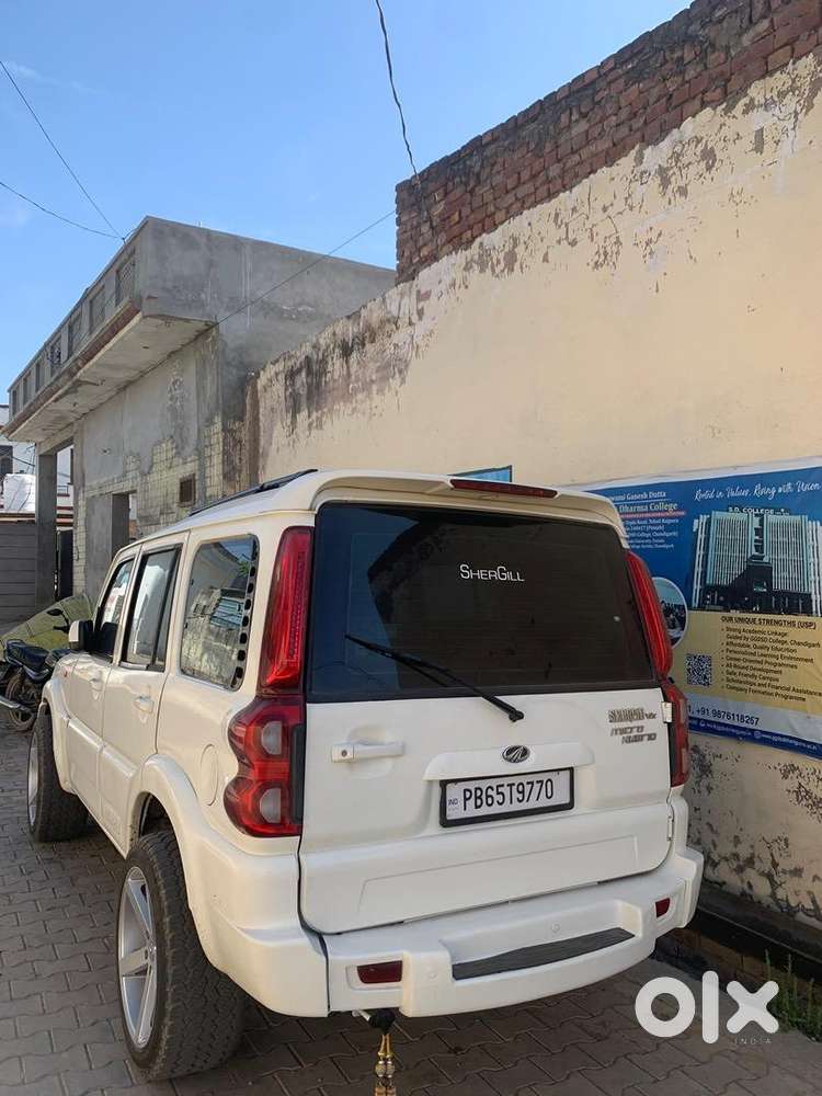 Mahindra Diesel Car 2013