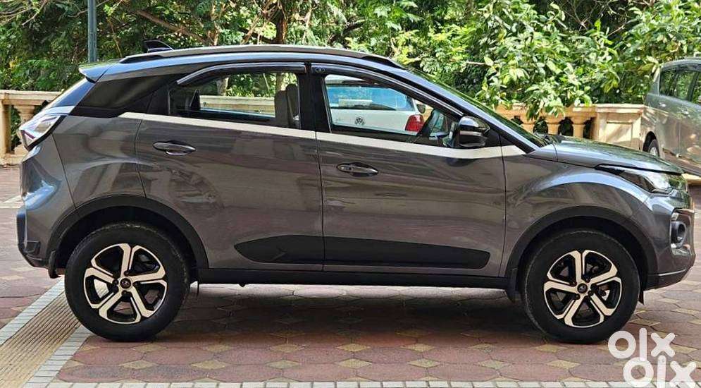 Tata Nexon Fearless Plus 1.2 Revotron Petrol 6 Mt Dt, 2022, Petrol