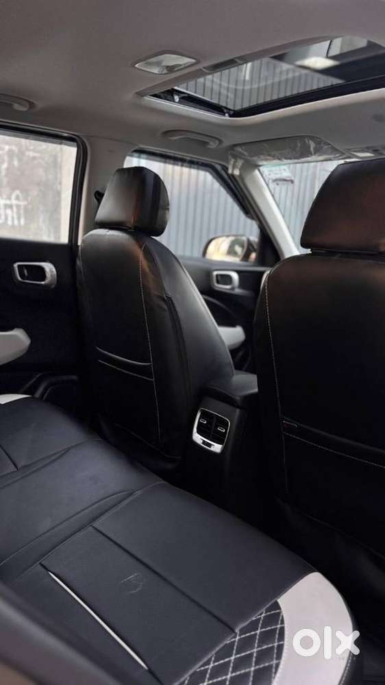 Hyundai Venue, 2025, Petrol