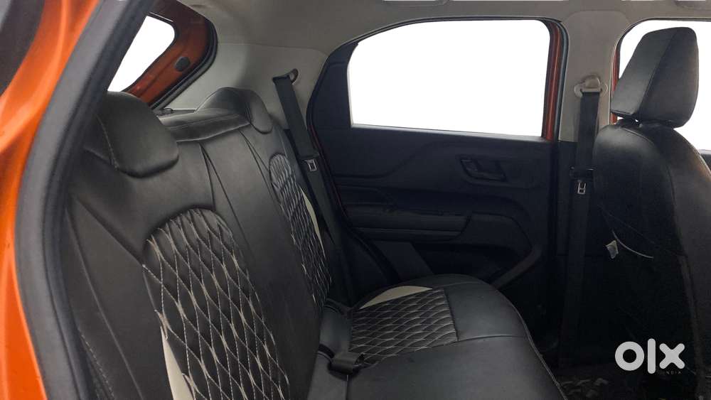 Tata Punch Camo Adventure Mt, 2022, Petrol