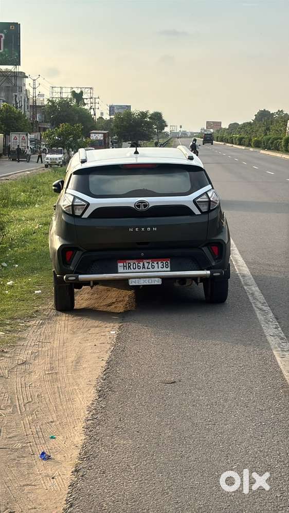 Tata Nexon 2021 Manual Sunroof Good Condition