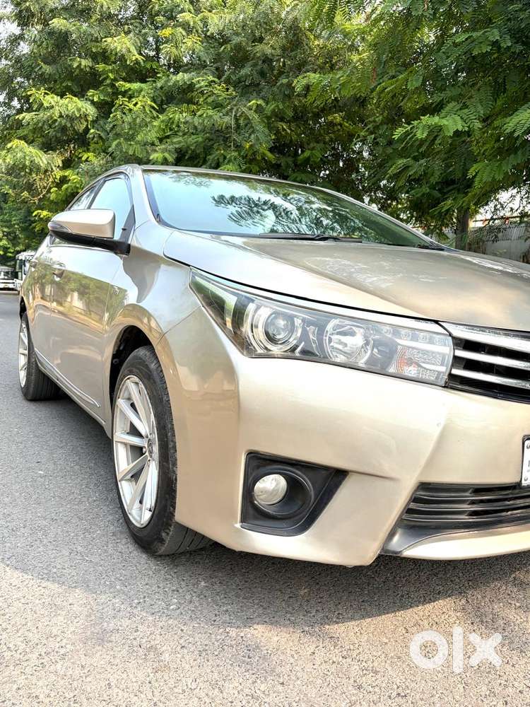 Toyota Corolla Altis Vl At, 2015, Petrol