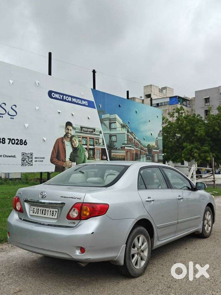 Toyota Corolla Altis G, 2010, Petrol