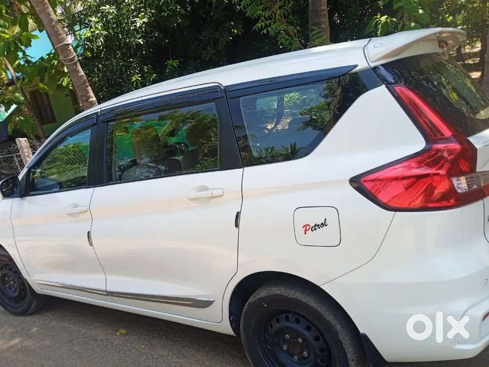 Maruti Suzuki Ertiga Vxi 2023
