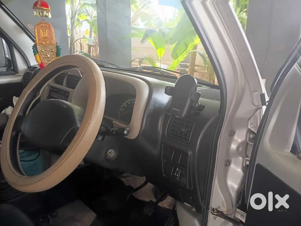 Mobile Car Detailing Studio