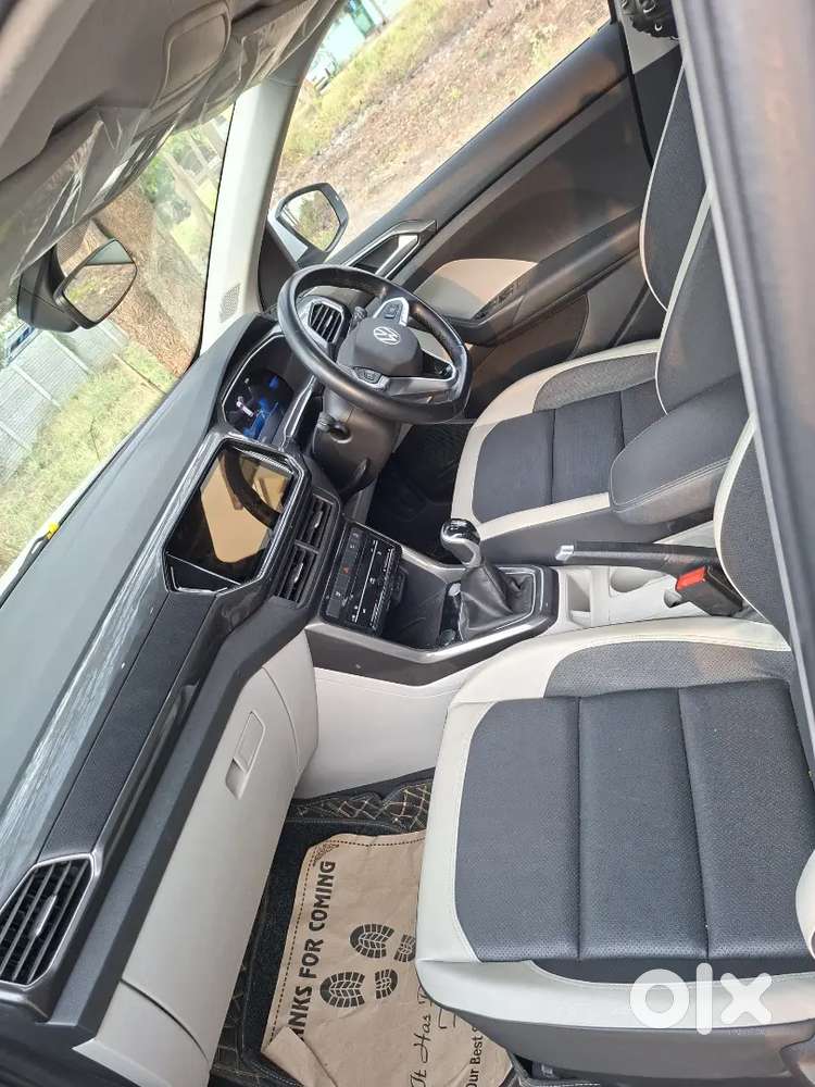 Volkswagen Taigun Topline  2023 Petrol Well Maintained