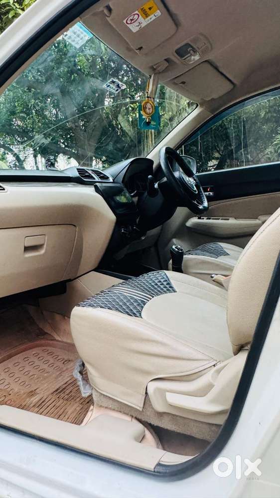 Maruti Suzuki Dzire 1.2 Vxi Cng, 2022, Petrol