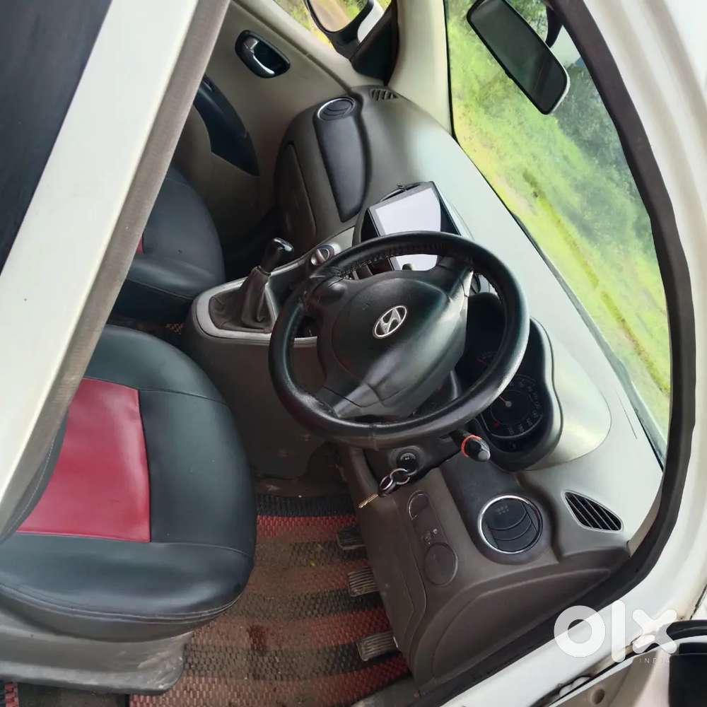 Hyundai I10 Sportz 2013 Km