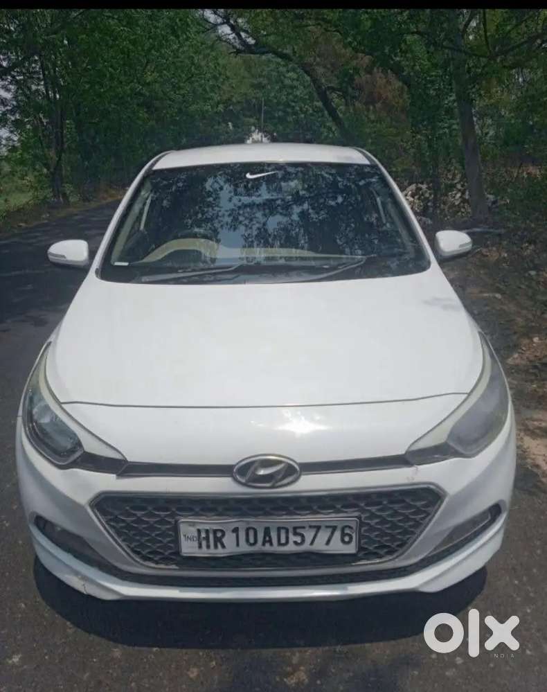 Hyundai I20 2017 Petrol 80000 Km Driven
