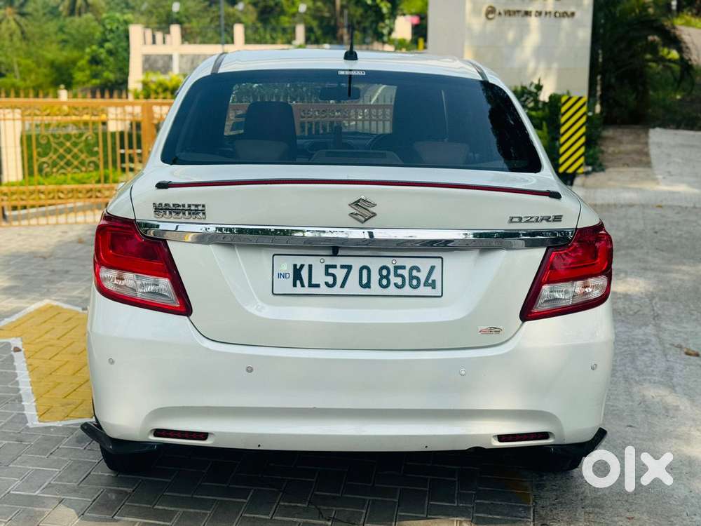 Maruti Suzuki Swift Dzire 1.2 Vxi Bsiv, 2017, Petrol