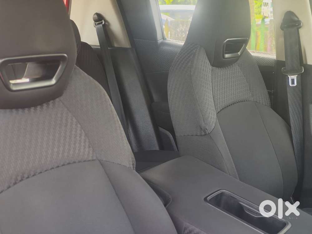 Mahindra Kuv100 Nxt 1.2 K2 Petrol 6 Str, 2018, Petrol
