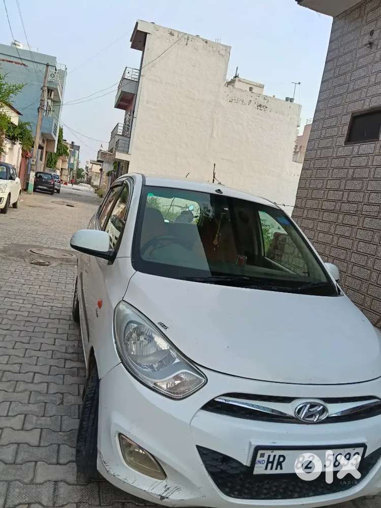 Hyundai I10 Sportz 2015 Km Driven