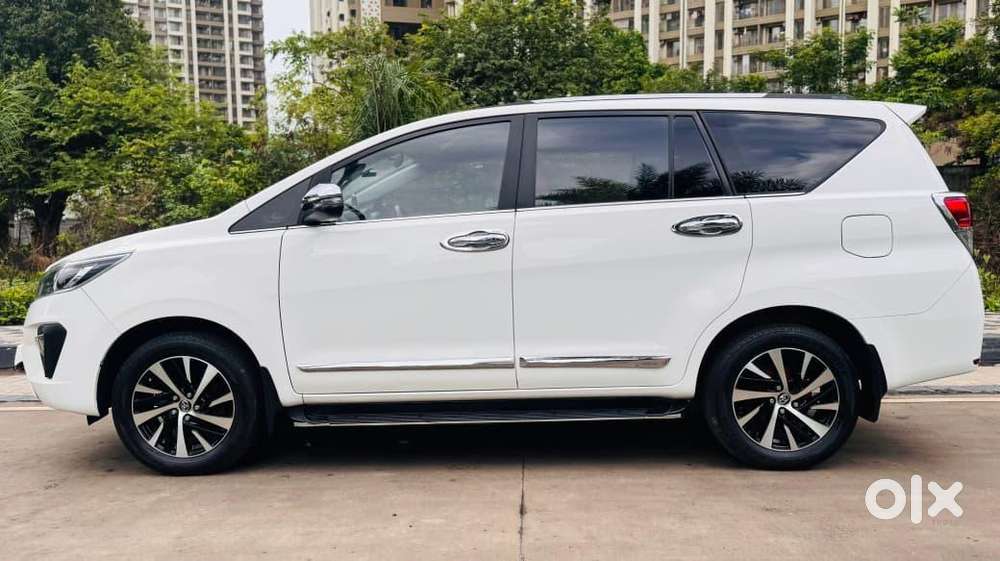 Toyota Innova Crysta 2018 Diesel 160000 Km Driven