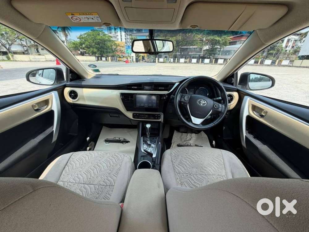Toyota Corolla Altis 1.8 G Cvt, 2017, Petrol