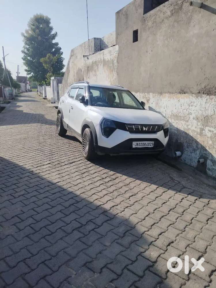 Mahindra Xuv 3xo 2025 Petrol