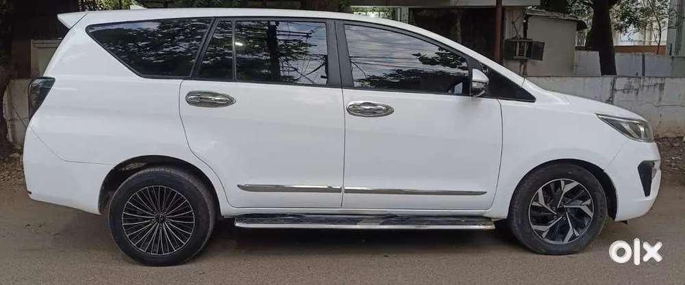 Toyota Innova Crysta 2.4 2021