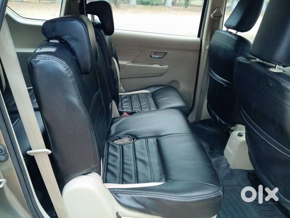 Maruti Suzuki Ertiga 1.5 Vxi, 2023, Cng & Hybrids