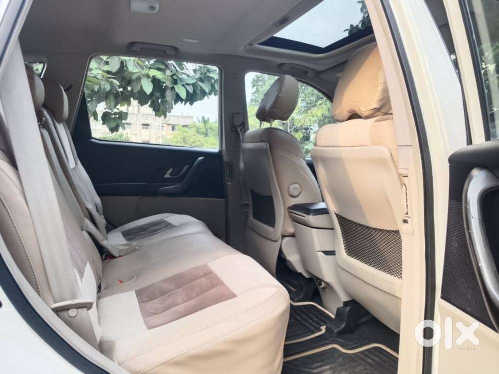 Mahindra Xuv500 W9 At 1.99, 2018, Diesel