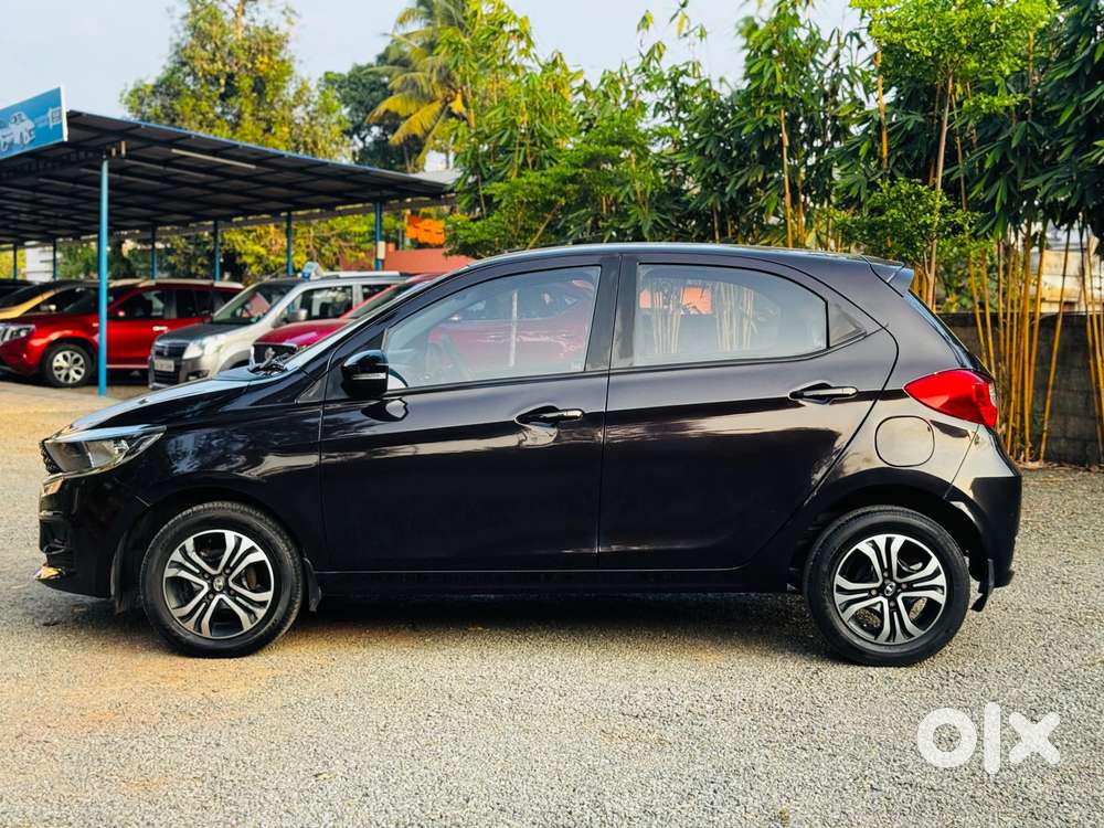 Tata Tiago 1.2 Revotron Xt (o), 2023, Petrol
