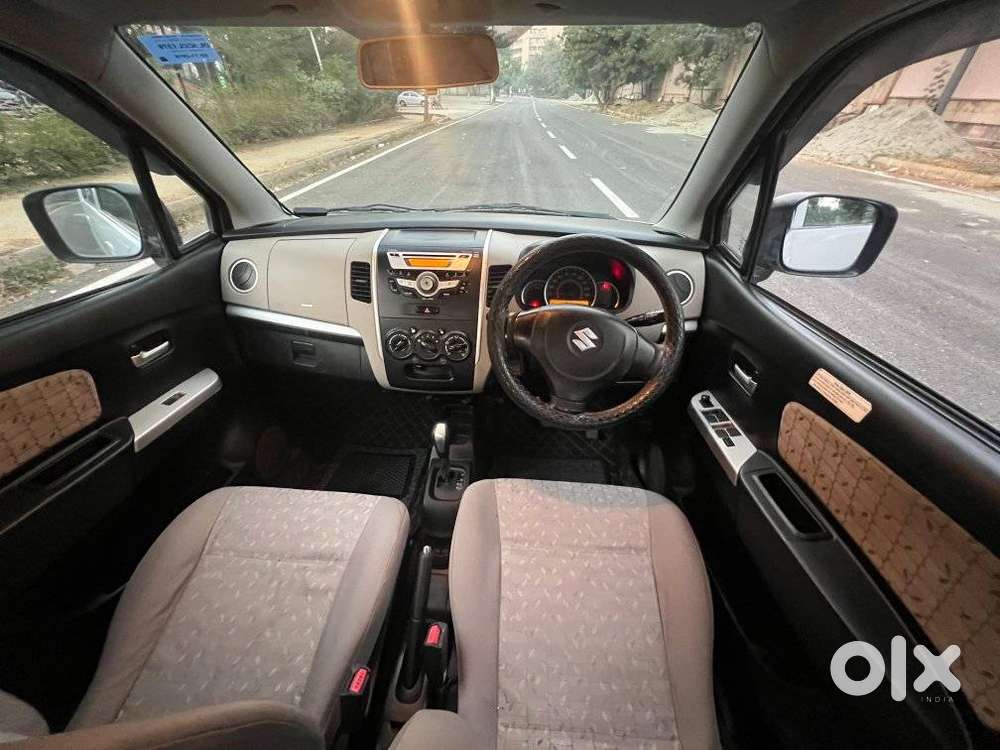 Maruti Suzuki Wagon R Amt Vxi Plus, 2016, Cng & Hybrids