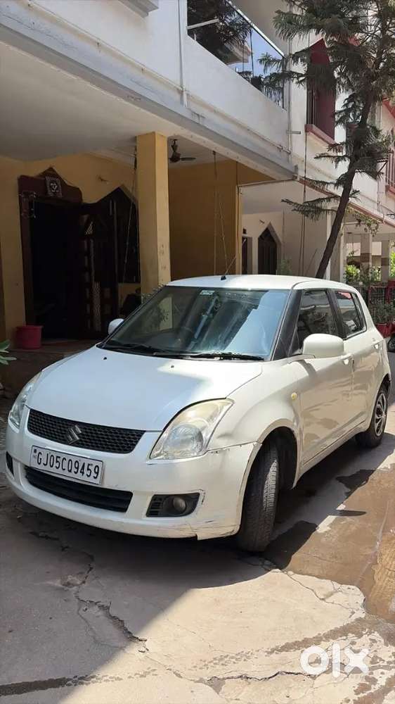 Maruti Suzuki Swift 2011 Petrol 60000 Km Driven