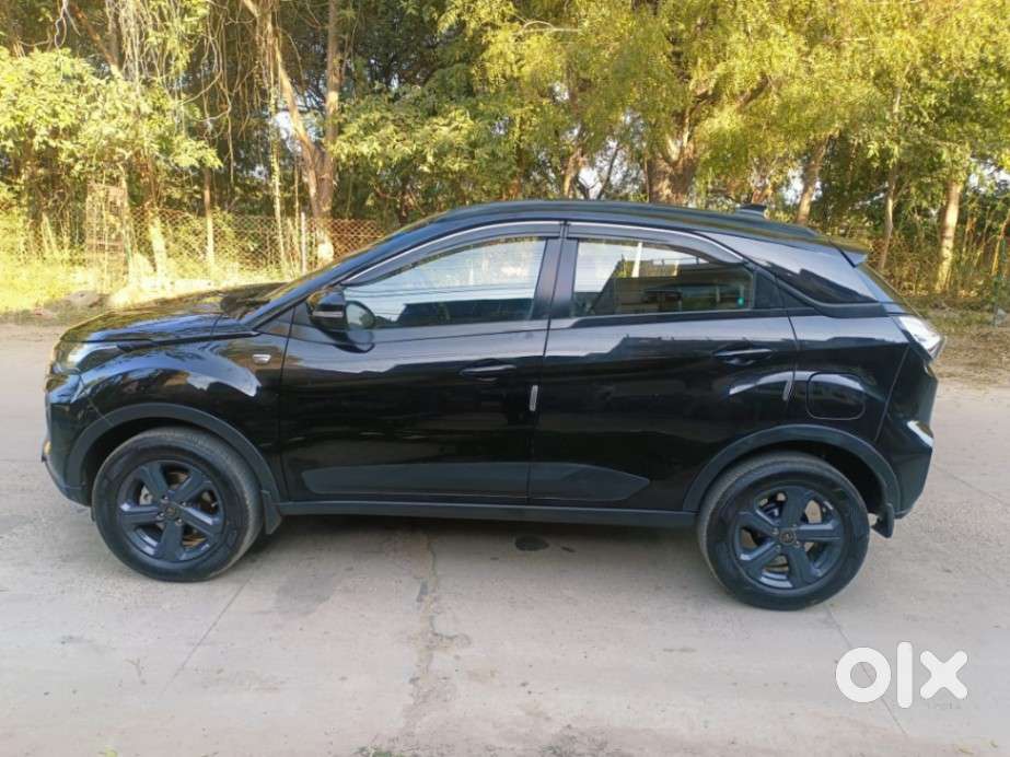 Tata Nexon 1.2 Revotron Xz Plus Hs Dark Edition, 2023, Diesel