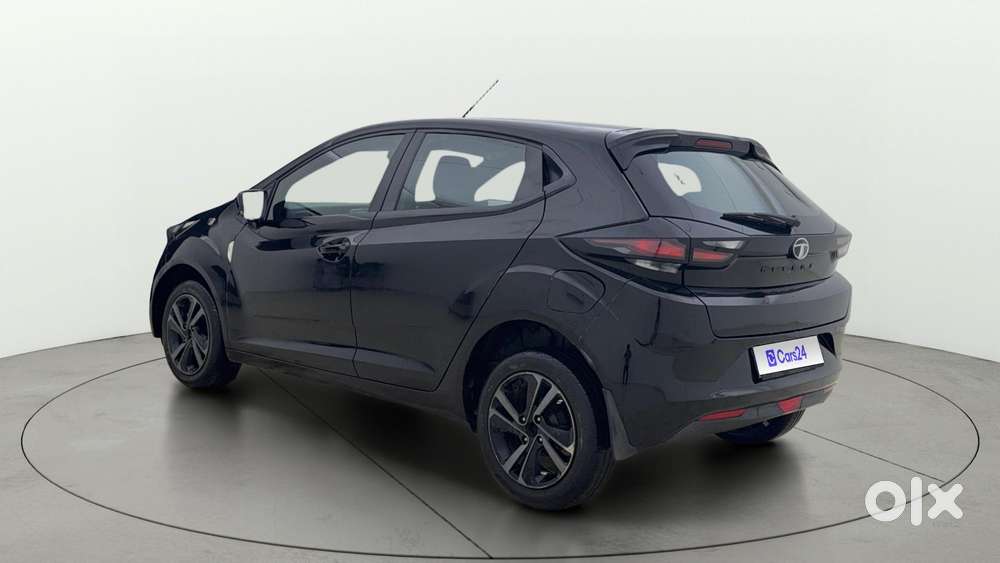 Tata Altroz 1.2 Xza Plus Dark Edition Dct, 2022, Diesel