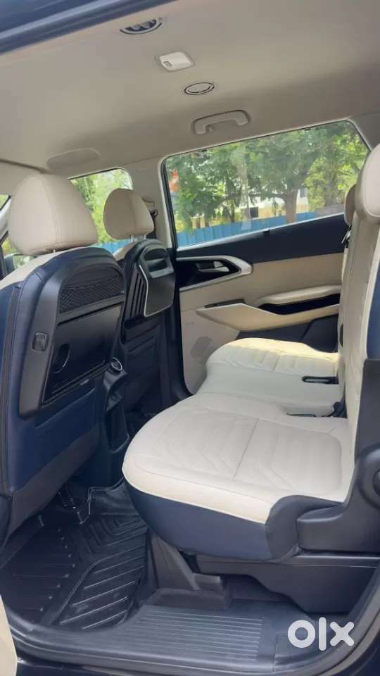 Kia Carens 1.5 Luxury Plus Diesel At 7 Str, 2024, Diesel