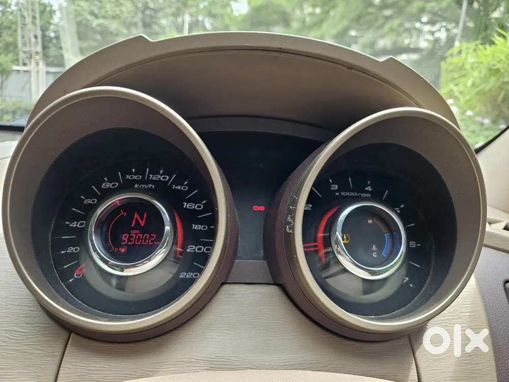 Mahindra Xuv500 2013 Diesel 93002 Km Driven