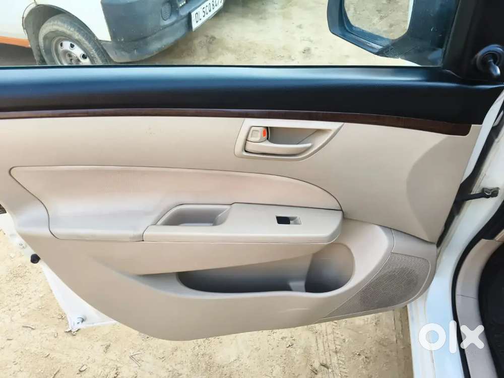 Maruti Suzuki Swift Dzire 2016 Cng & Hybrids 71000 Km Driven