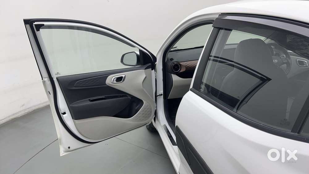 Hyundai Aura [2023-ongoing] 1.2 Sx Plus Petrol Amt, 2024, Petrol