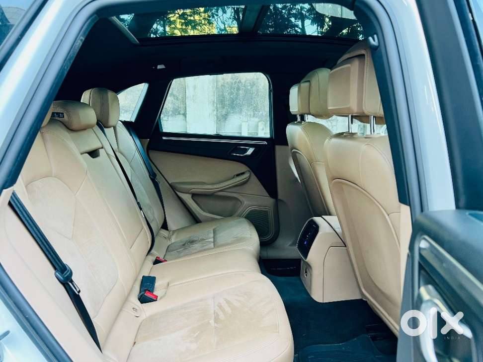 Porsche Macan 2.0 Turbo, 2021, Petrol