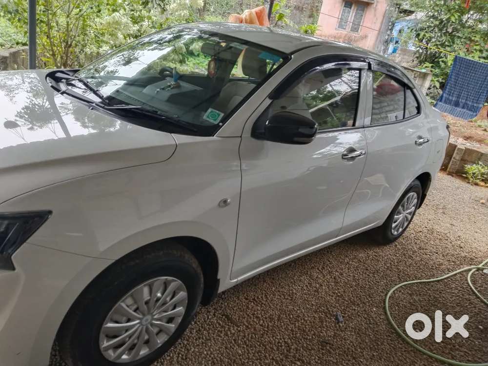 Maruti Suzuki Dezire Lxi Petrol