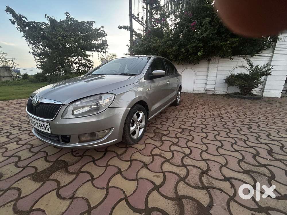 Skoda Rapid 1.6 Mpi Ambition, 2012, Diesel