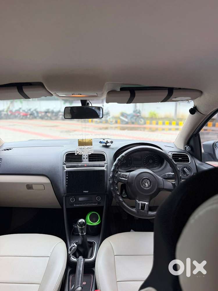 Volkswagen Polo 2015 Petrol Manual