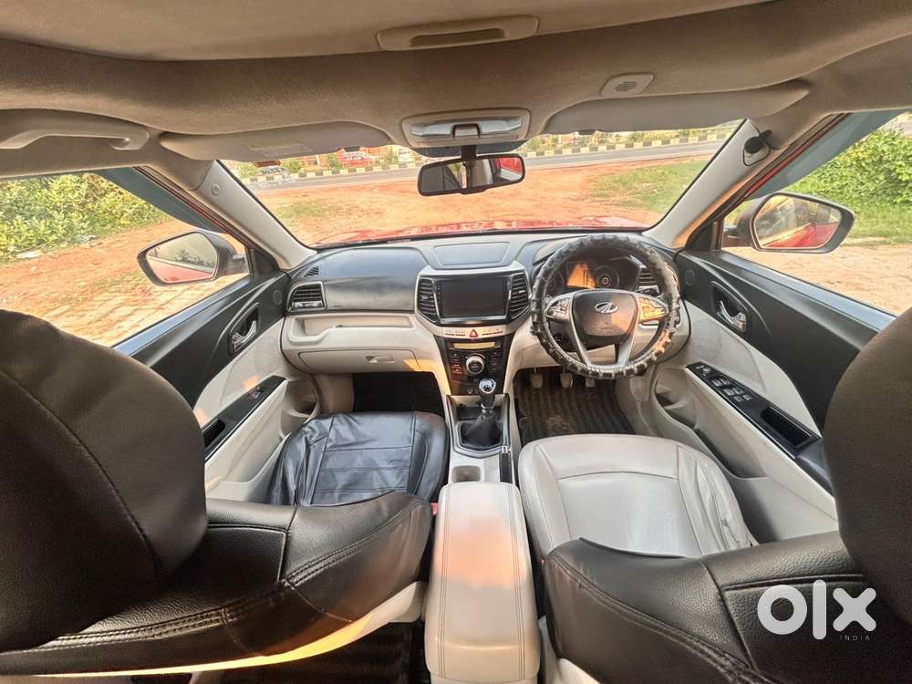 Mahindra Xuv300 W8 1.5 Diesel Dual Tone, 2019, Diesel