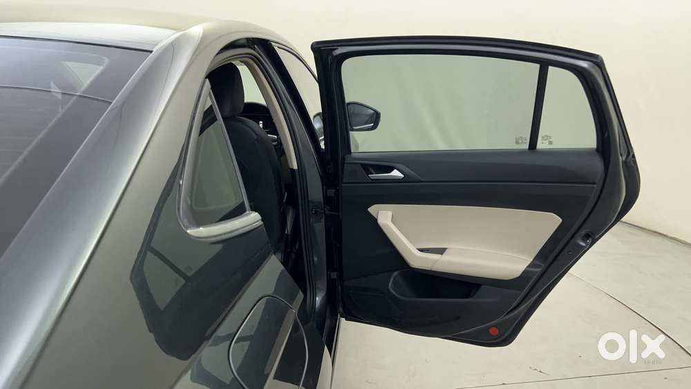 Volkswagen Virtus 1.0 Topline Tsi At, 2023, Petrol