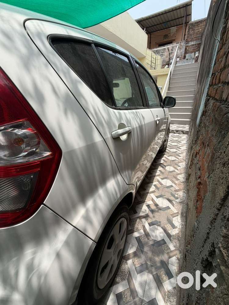 Maruti Suzuki Ritz 2012