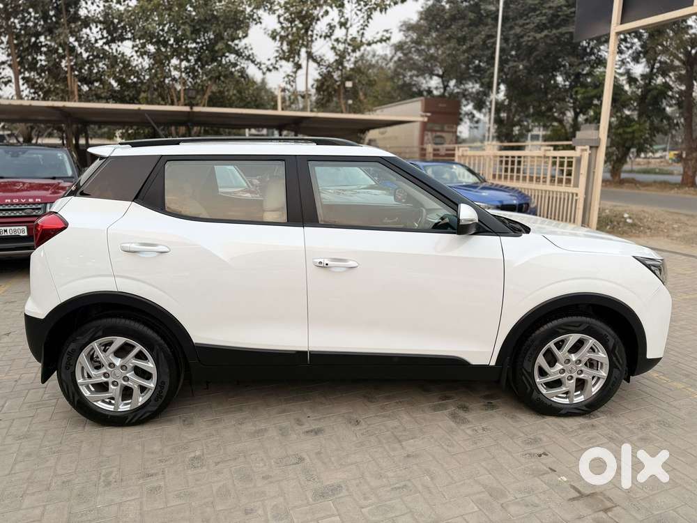 Mahindra Xuv300 W8 Option, 2024, Petrol