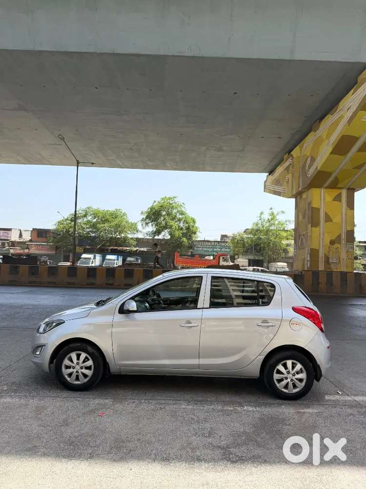 Hyundai I20 Sportz 2013 Manual Petrol