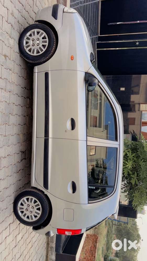 Hyundai Santro 2012 Model