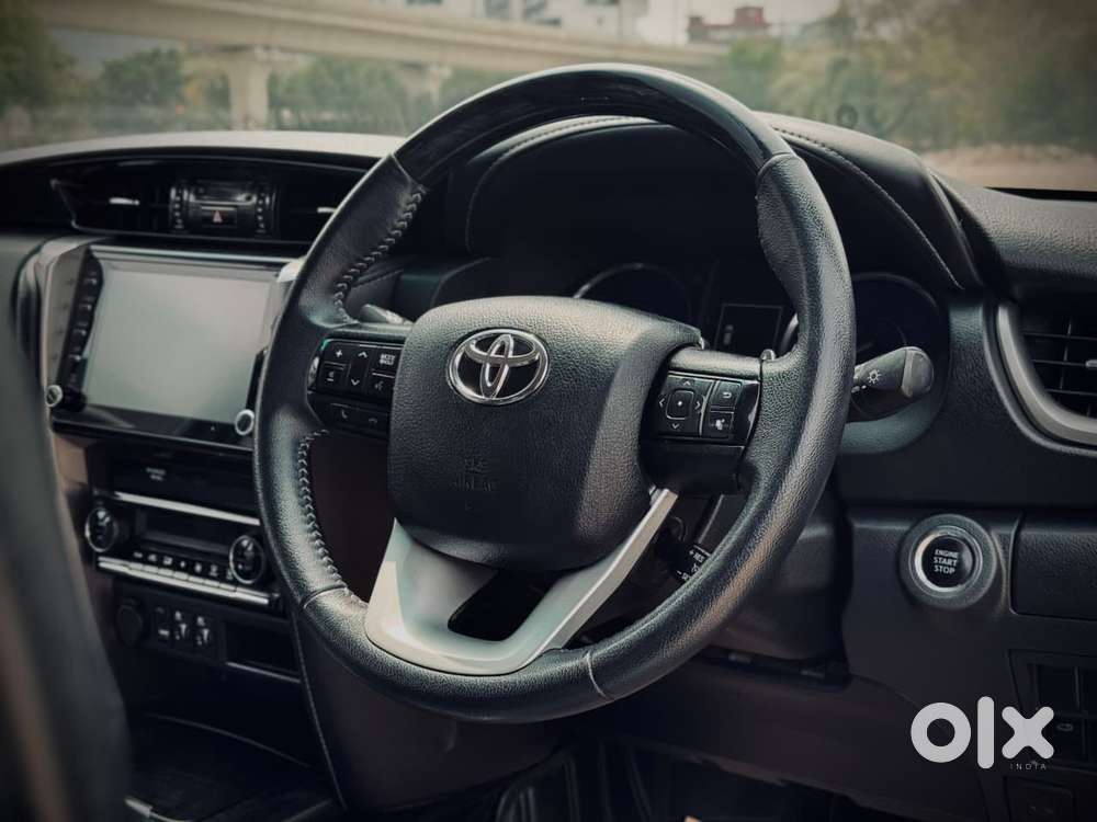 Toyota Fortuner 4x2 At 2.8 Diesel, 2022, Diesel