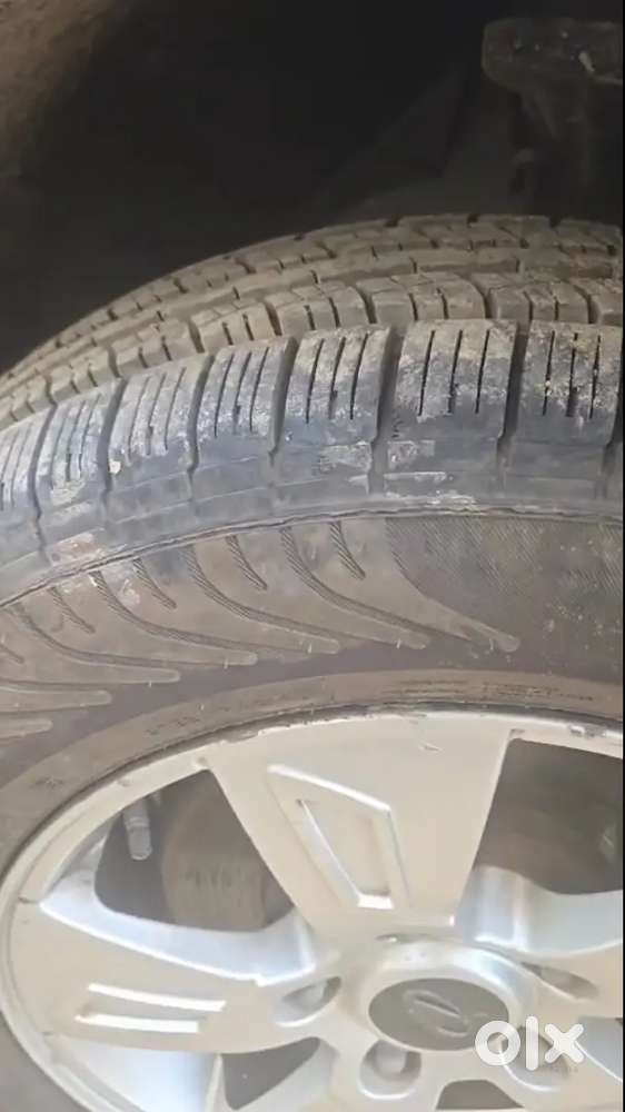 Xuv 500 W8 Army Person Ki Gadi