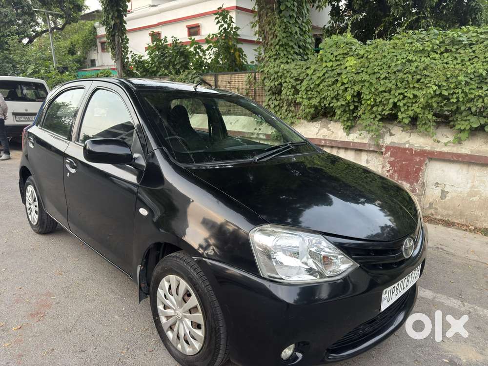 Toyota Etios Liva G, 2012, Petrol