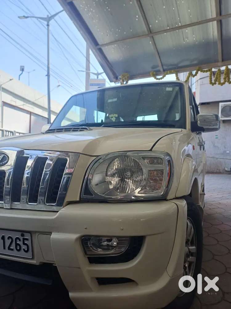 Mahindra Scorpio 2012