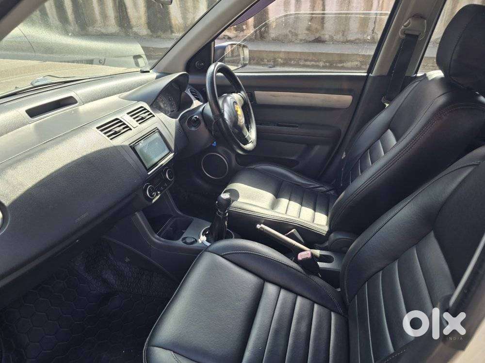 Maruti Suzuki Swift Zxi Abs, 2005, Petrol