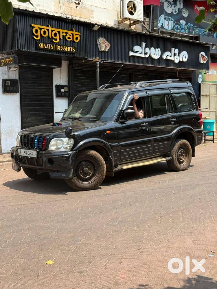 Mahindra Scorpio 2007 Diesel 200000 Km Driven