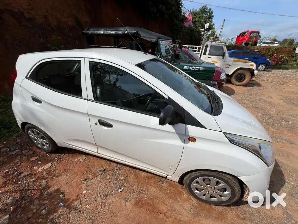 Hyundai Eon 2014 Petrol 130000 Km Driven